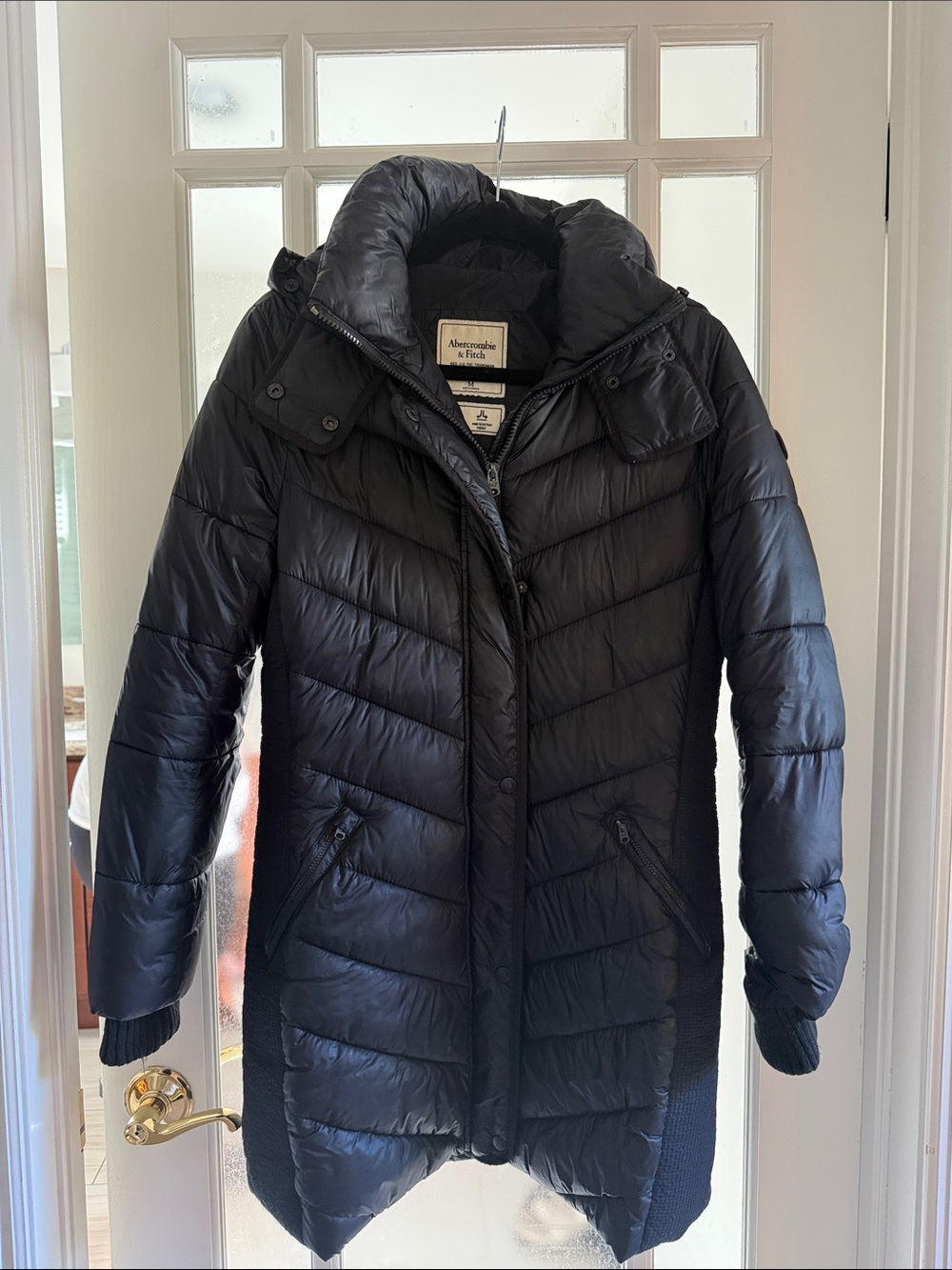 Abercrombie & Fitch Black Quilted Puff Coat with Hood